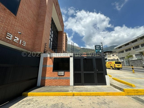 Edificio Moderno Con Terraza En Venta Los Dos Caminos Caracas Oportunidad De Inversion
