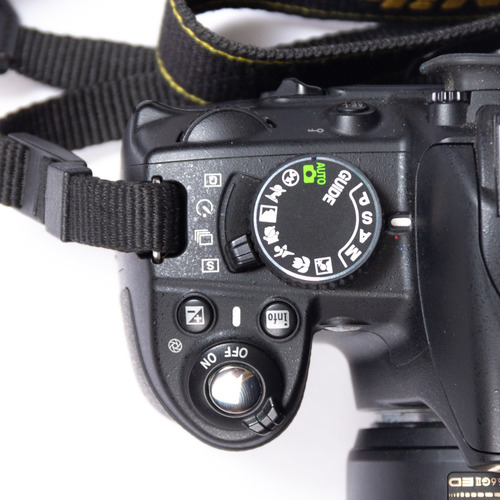 Nikon D3100 Dslr Con Lente 18-55mm (Usado)