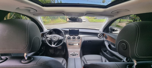 Imagen 10 de 20 de Mercedes Benz C200 Exclusive 2018