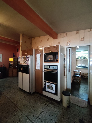 Venta De Casa En Naguanagua Una Sola Planta Semi Amoblada Tanque Subterraneo Linea Telefonica Lista Para Habitar Valencia Estado Carabobo