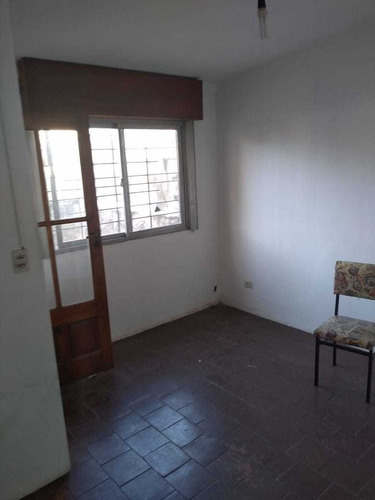 Imagen 9 de 13 de Rodo 4700 . Ph X Pasillo En 2 Plantas. Venta.mataderos