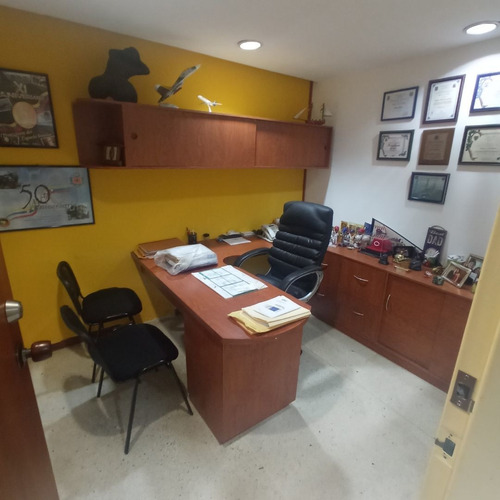 Imagen 9 de 20 de Alquiler Edificio Comercial Bello Monte 712m2