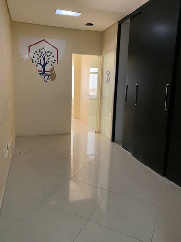 Imagem 5 de 6 de Sala - Sa00102 - 70081734