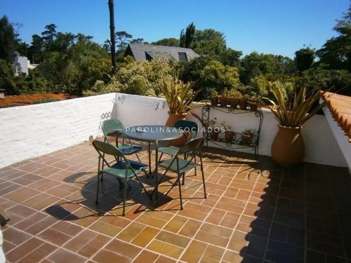 Venta De Casa 4 Dormitorios, Punta Del Este