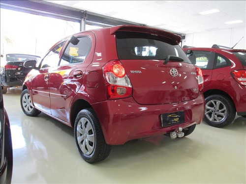 Toyota Etios 1.3 X 16v