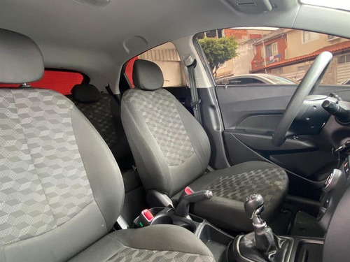 Hyundai Hb20 1.6 Comfort Plus 2016 Preto Flex Manual