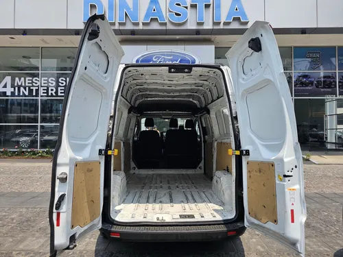 Ford Transit 2021