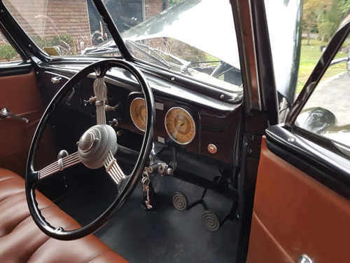 Ford Coupe Convertible 1937