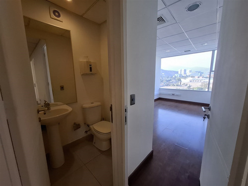 Lo Fontecilla 201, Recepción 3 Privados 2 Baños 2 Est.