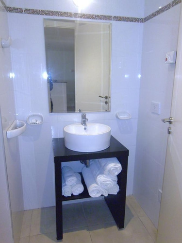 Imagen 6 de 17 de Venta Monoambiente Al Mar Con Balcón. Villa Gesell