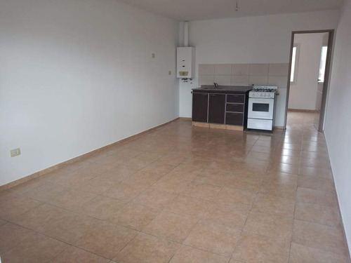 Vendo Departamento En Alto Alberdi - Sol De Mayo 864 - Cocina Kitchenette Dormitorio Con Baño En Sui