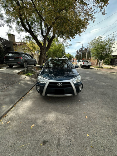 Toyota Etios Cross