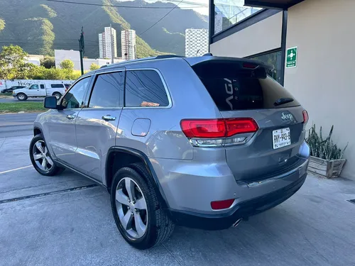 Jeep Grand Cherokee 3.6 V6 Limited Lujo 4x2 At