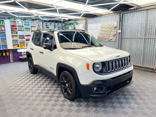 Imagen 2 de 16 de Jeep Renegade 2019 1.8 Sport