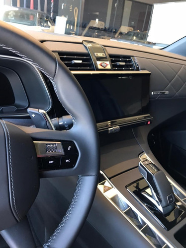 Ds Ds7 Crossback 2.0 Hdi 180 At So Chic Liberada