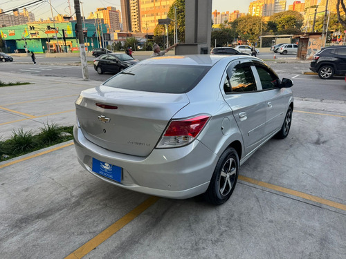 Chevrolet Prisma 1.0 Lt 4p