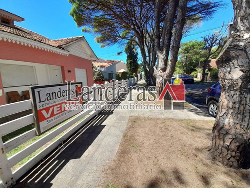 Venta En Block - Casa 3 Amb. + 2 Departamentos Sobre Lote Propio - Barrio San Rafael