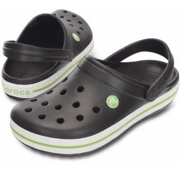Crocs originales negras 2025
