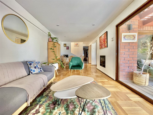 En Condominio: Estoril - Charles Hamilton