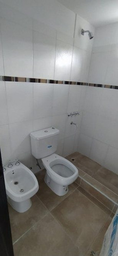 Imagen 11 de 19 de Magnifico Departamento En Venta De 4 Ambientes En Turdera