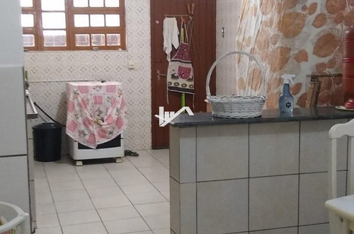 Imagem 6 de 11 de Casa Ao Lado Da Praia Em Itanhaém Ca757