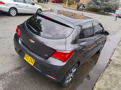 Chevrolet Onix 1.4 Ltz 5 p