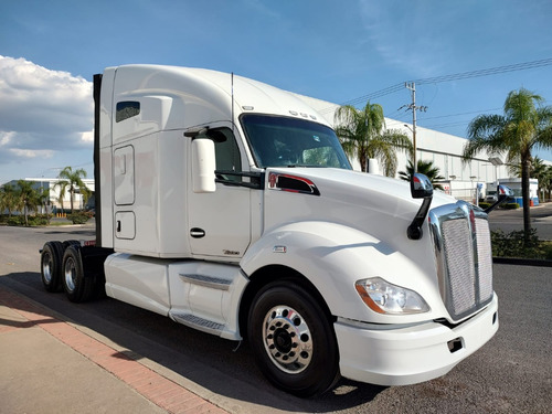 2 Kenworth T680 2015 (b) , Camiones Quinta Rueda, Tractos