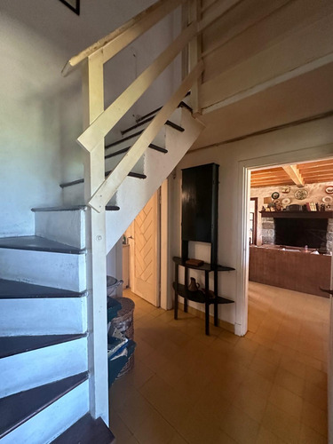 Exclusiva Residencia De Época A Pie De Playa Con Un Terreno Natural Y Vistas Espectaculares