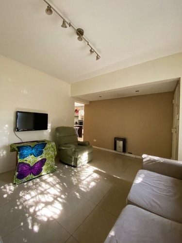 Imagen 6 de 14 de Casa Ph En Venta En Lanus Oeste