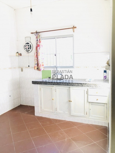 Casa 2 Dormitorios, Con Estufa A Leña.- Ref: 492