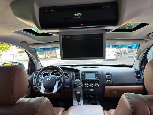 Toyota Sequoia 5.7 Platinum At