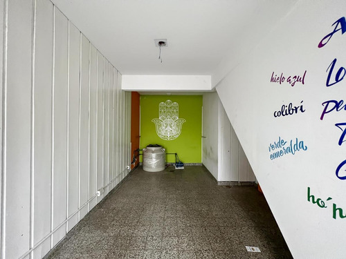 Imagen 22 de 30 de Casa En Pa Con Terraza Y Quincho Exclusivo Más Cochera En El Centro