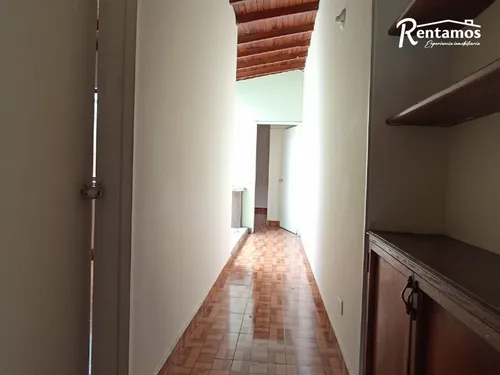 Casa En Arriendo En San Joaquín. Cod A11645