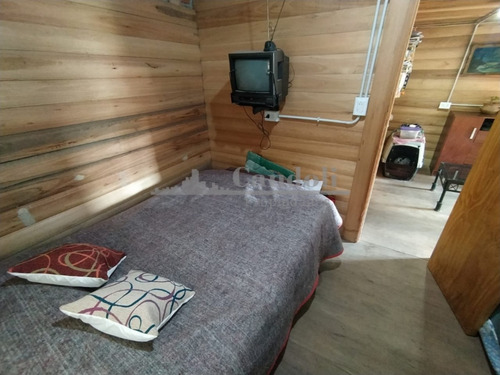 Casa En Venta - 2 Unidades De 2 Y 3 Ambientes A 2 Cuadras Del Mar, Santa Elena, Santa Clara Del Mar.