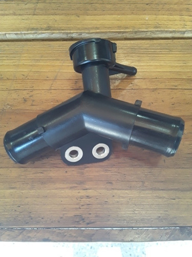 Toma De Agua De Toyota Yaris 2006 En Adelante