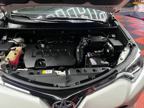 Rav4,automática,sonruff,mantenimiento Distoyota,único Dueño