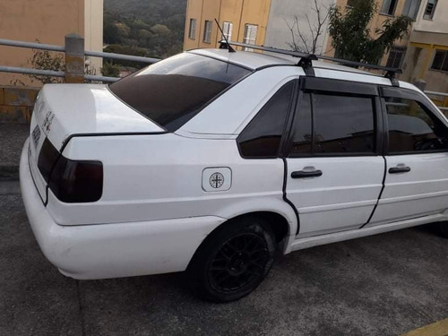 Imagem 1 de 10 de Volkswagen Santana
