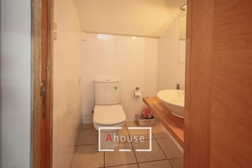 Hermosa Casa En Venta La Reina Alta