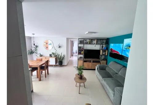 Rhbr-12854 (apto Tranquilo, Piso 6, Poblado, Loma Del Indio)