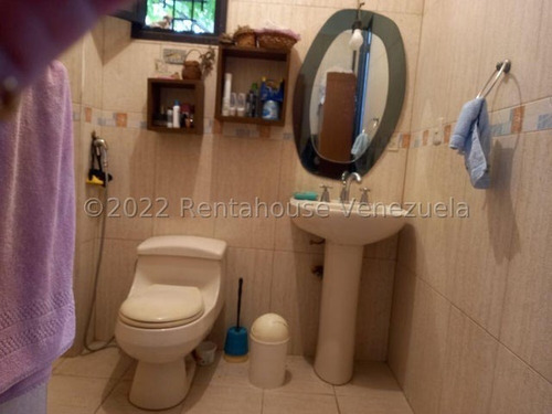 Imagen 15 de 20 de Vendo Casa Tipo Townhouse En Urbanizacion Doña Elvira, Codigo 22-25035 Cm