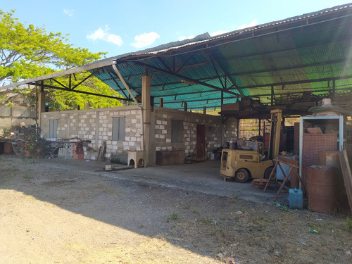 Excelente Terreno En Zona Industrial Vía El Rodeo!!