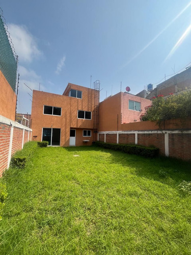 Casa Venta Lomas Del Bosque, 3 Recamaras