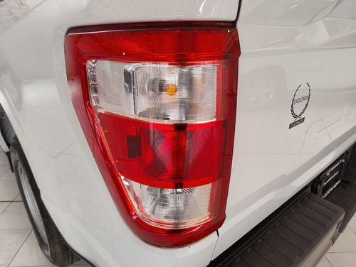 Ford F-150 3.3 XL Doble Cabina V6 4x2 At
