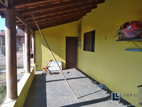 Imagem 4 de 6 de Chacara Para Venda Em São Sebastião Do Paraíso No Cond Cachoeira, Area Com 2.250 M², Casa Com 2 Dormitorios E Cachoeiras De Uso Particular - Ch00076 - 71107546