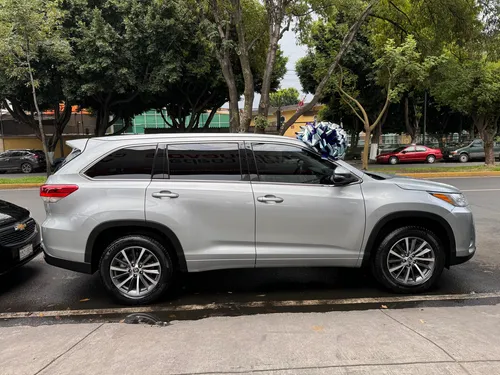 Toyota Highlander 3.5 Xle At