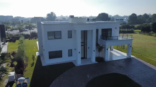 Casa En Venta Barrio Terralagos Canning