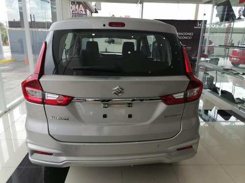Imagen 5 de 15 de Suzuki Ertiga Glx