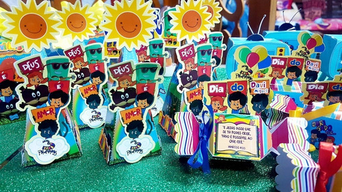 Kit Personalizados 3 Palavrinhas - 30 Itens