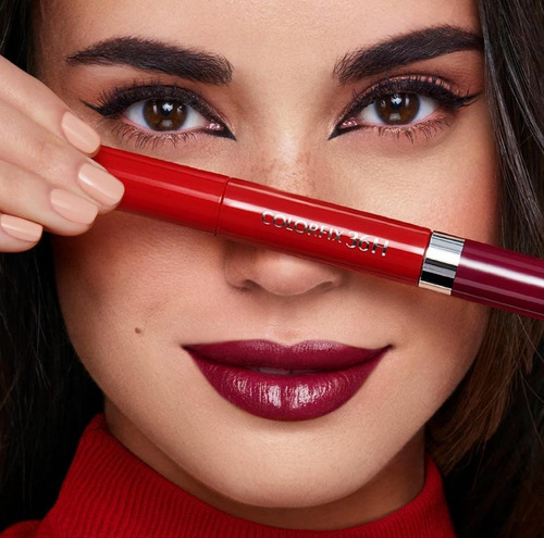 Esika Labial 36 Horas Duo Tatto Colorfix Color Rojo Profundo