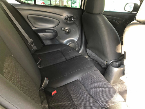 Imagen 12 de 12 de Nissan Versa 2019 1.6 Drive Mt